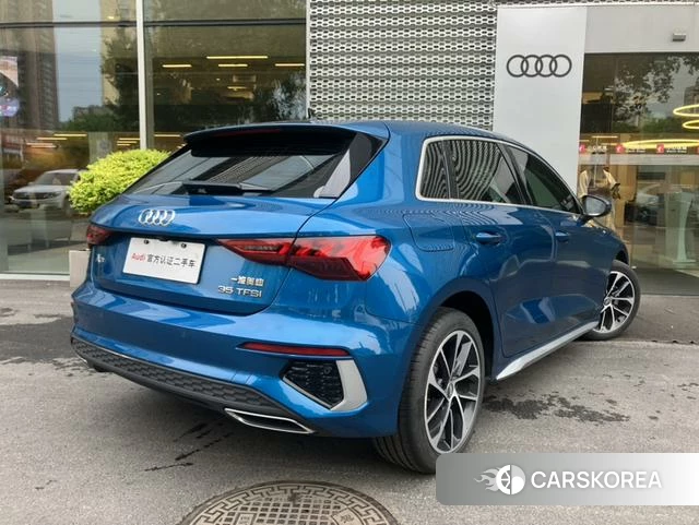 Audi A3 2021 Синий из Китая, фото 2