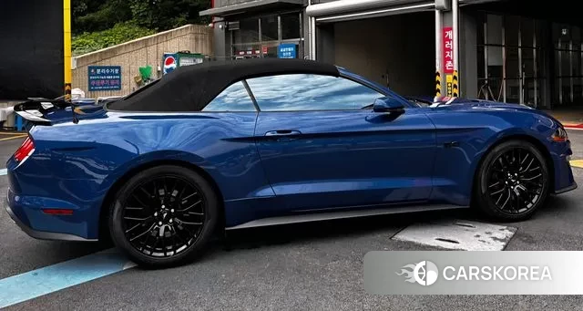 Ford Mustang 2022 Синий из Кореи, фото 2