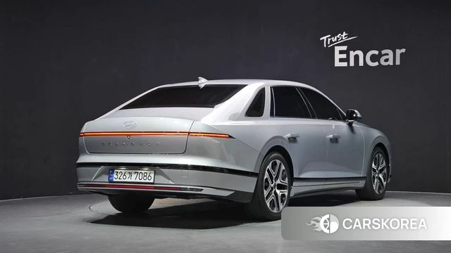 Hyundai Grandeur (GN7) id 4591957 из Кореи 12