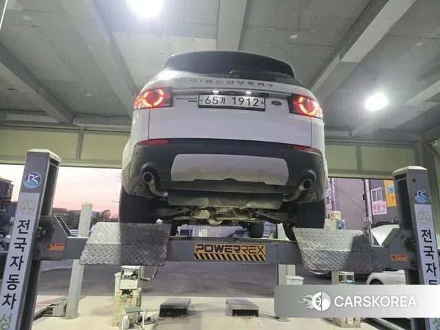 Land Rover Discovery Sports 2019 Белый из Кореи, фото 2