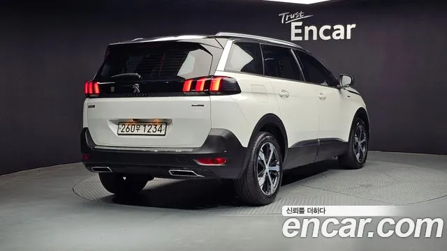 Peugeot 5008 second generation id 2819166 из Кореи 12