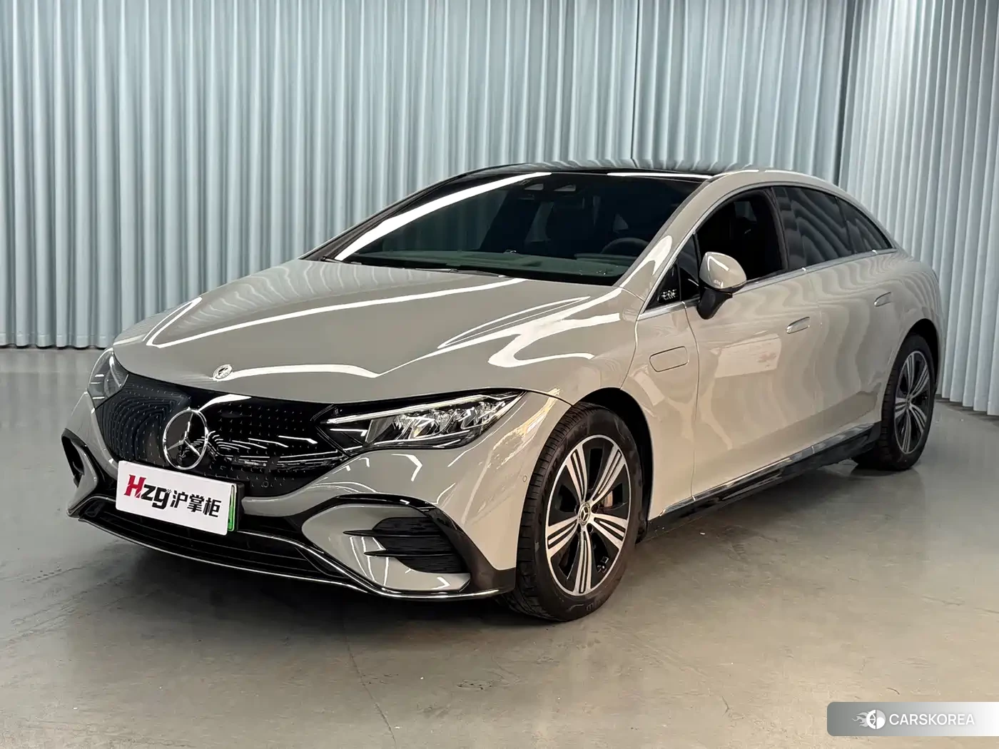 Mercedes-Benz EQE 2023 Silver/gray из Китая, фото 2