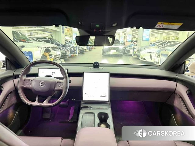 Weilai ET5 id 3913853 из Китая 8