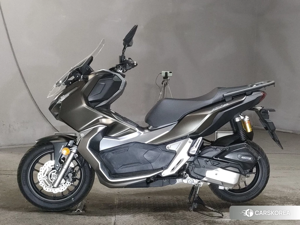Проданный Honda ADV150 2019 из Японии