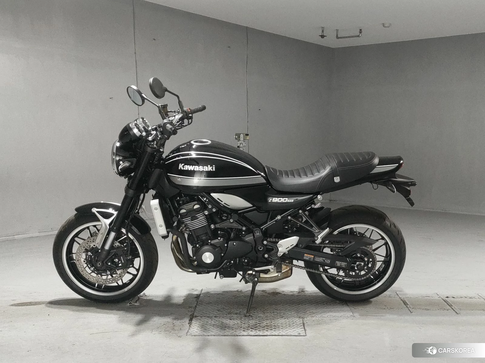 Kawasaki Z900RS 2021 из Японии, фото 2