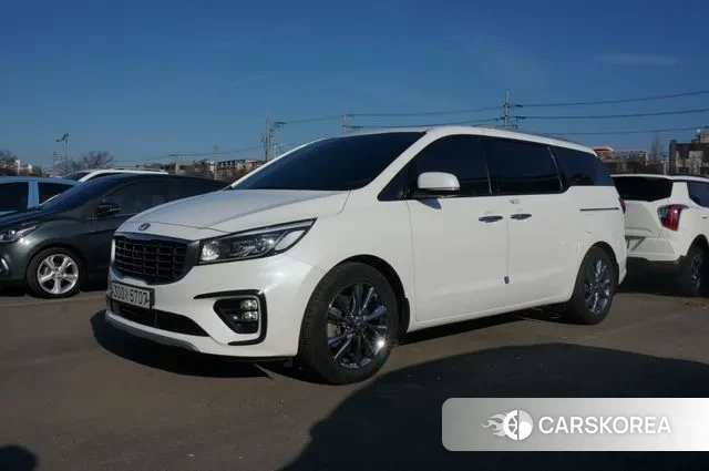 Kia The New Carnival id 3547583 из Кореи 12