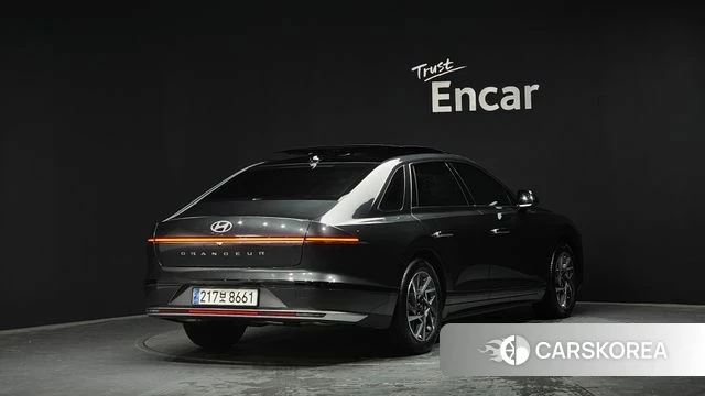 Hyundai Grandeur Hybrid (GN7) id 3891600 из Кореи 12