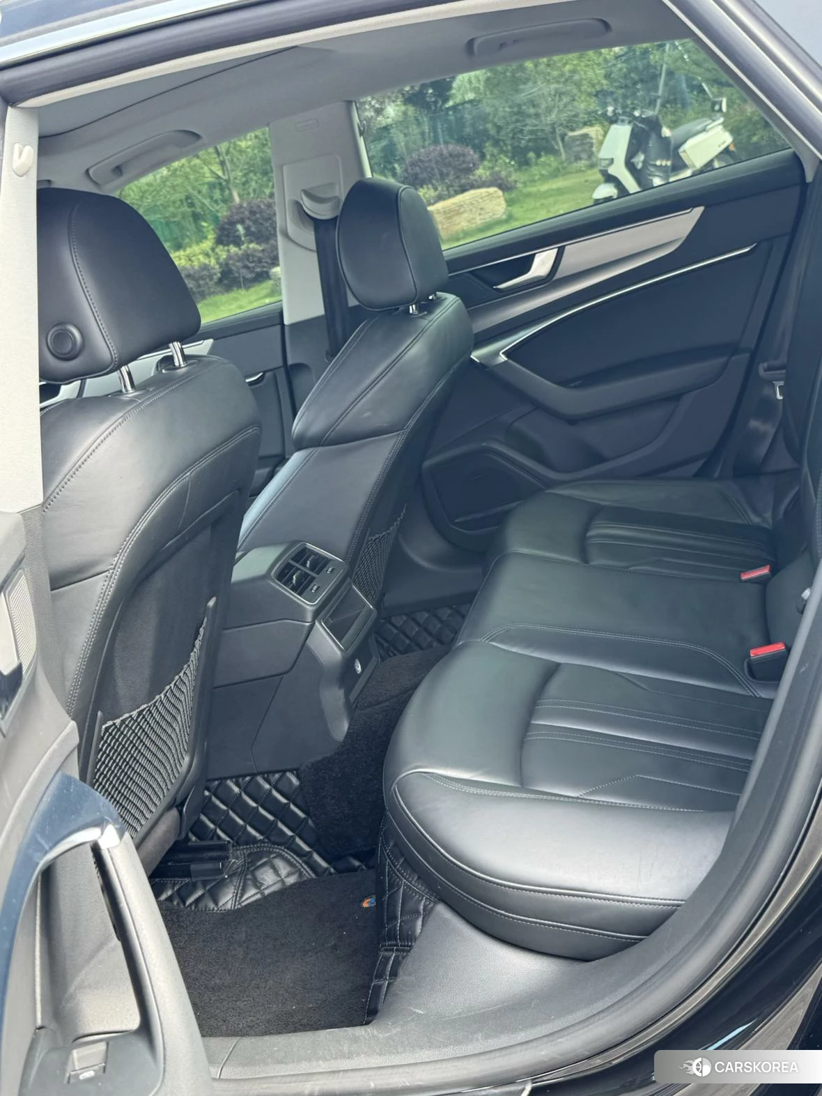 Audi A7 id 4426566 из Китая 10