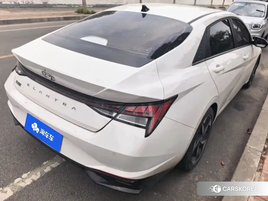 Hyundai Elantra id 4622493 из Китая 8