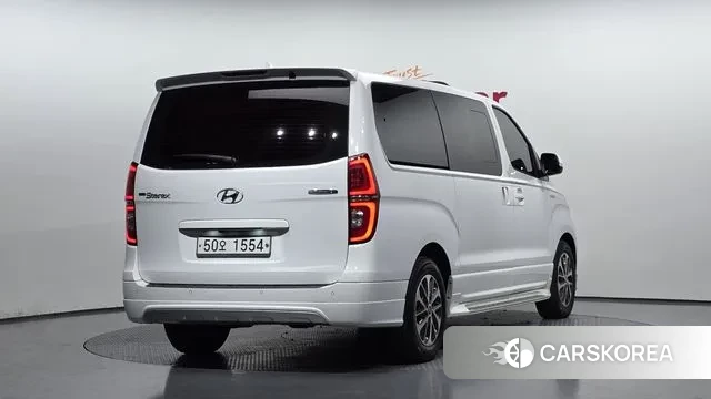 Hyundai The New Grand Starex id 3631844 из Кореи 12