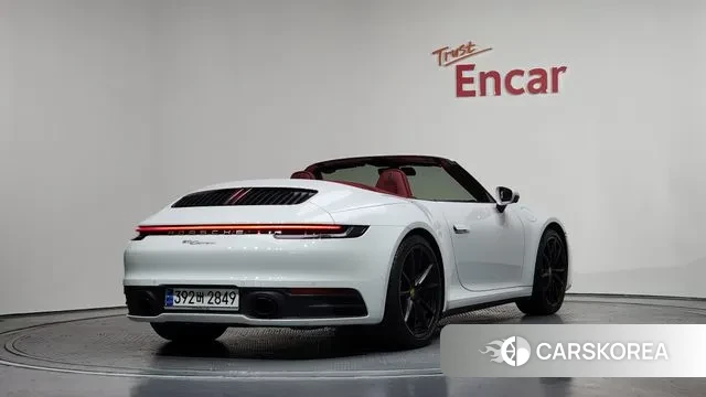 Porsche 911(992) id 3689576 из Кореи 12