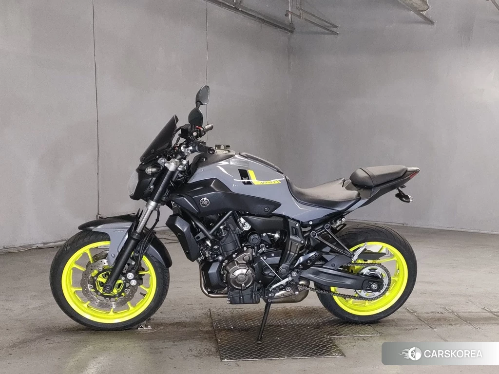 Проданный Yamaha MT-07 2017 из Японии, фото 2