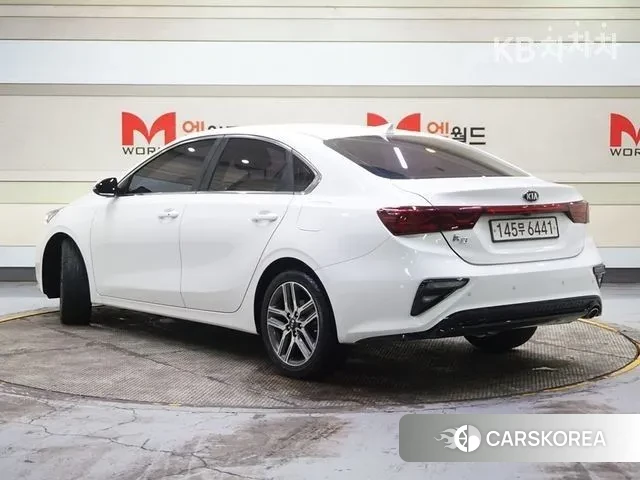 Kia Come New K3 id 3000218 из Кореи 12