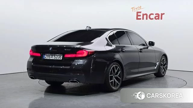 BMW 5 Series (G30) id 4495443 из Кореи 12