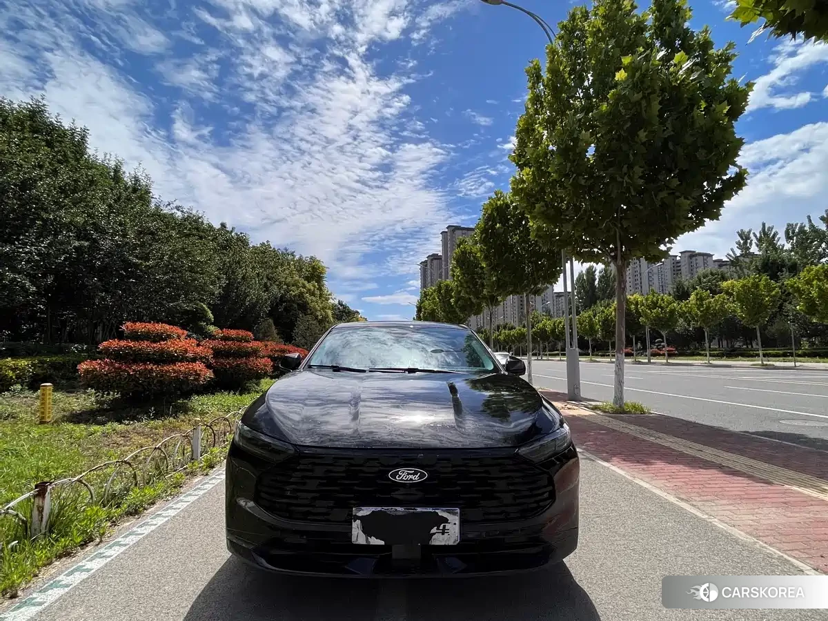 Ford Mondeo 2026 Черный из Китая, фото 4