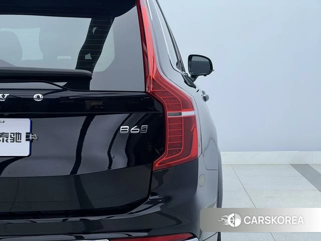 Volvo XC90 2024 Черный из Китая, фото 2