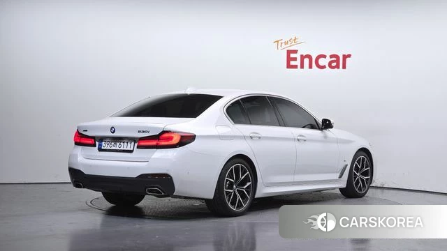 BMW 5 Series (G30) id 4422723 из Кореи 12