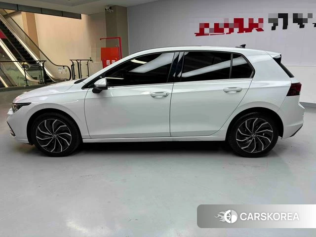Volkswagen Golf 2021 Белый из Китая, фото 6