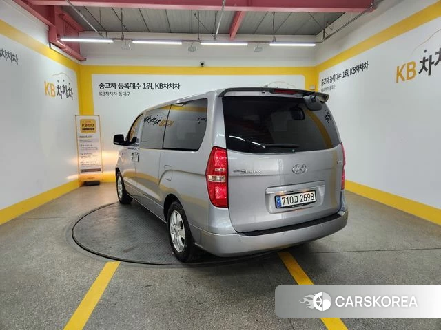 Hyundai The New Grand Starex id 4638137 из Кореи 12