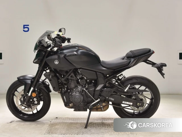 Yamaha MT-07 2025 из Японии, фото 2