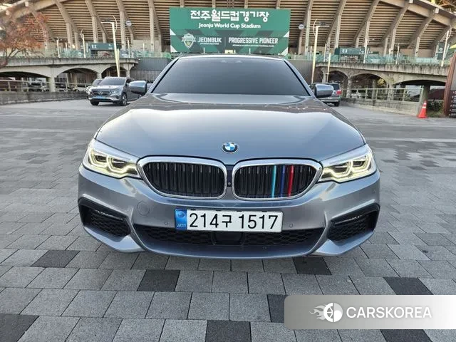 BMW 5 Series (G30) id 3397120 из Кореи 12