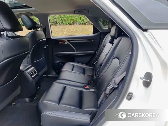 Lexus RX 2021 Белый из Китая, фото 2