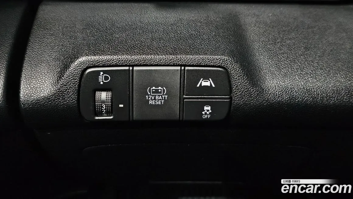 Hyundai Avante Hybrid (CN7) 2021 Белый из Кореи, фото 2