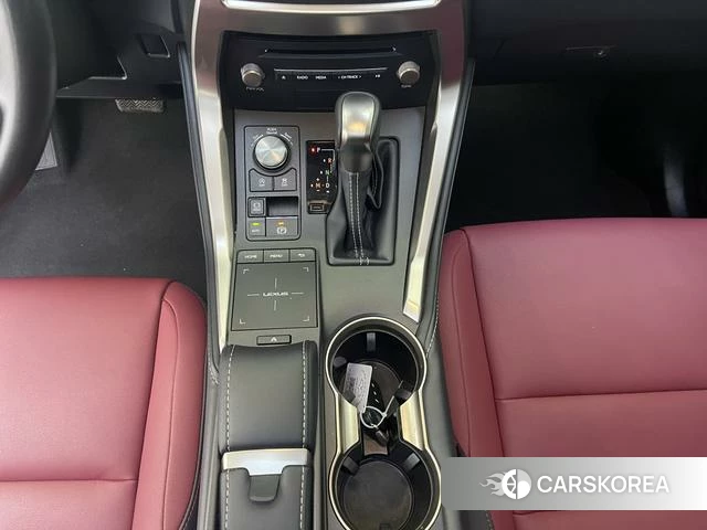 Lexus NX id 4263374 из Китая 10