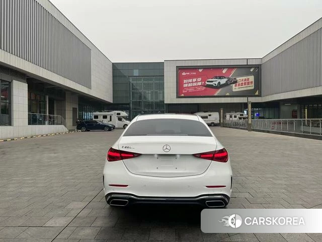 Mercedes-Benz Class C 2022 Белый из Китая, фото 2