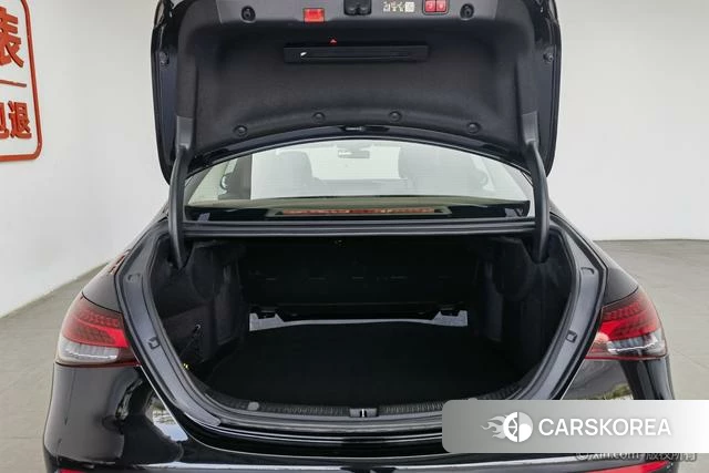 Mercedes-Benz E-class id 4334705 из Китая 12