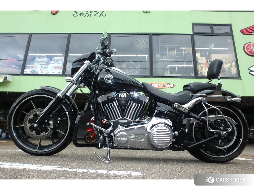 Проданный Harley-Davidson Softail Breakout FXSB 2015 из Японии, фото 2