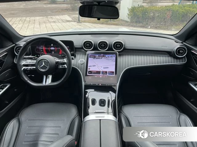 Mercedes-Benz Class C 2023 Белый из Китая, фото 2