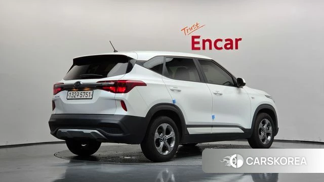 Kia Seltos id 4764341 из Кореи 12