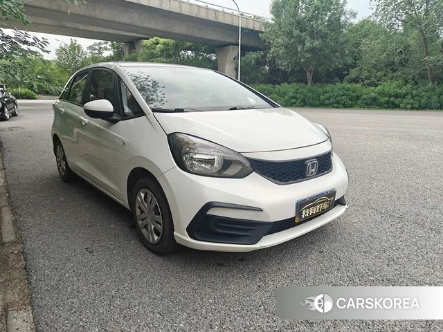 Honda Fit 2023 Белый из Китая, фото 5