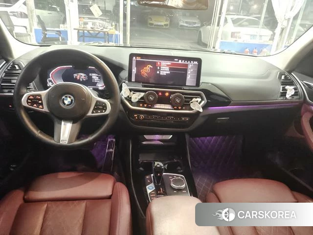 BMW iX3 2022 Темно-серый из Китая, фото 2