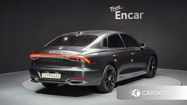 Hyundai The New Grandeur IG id 3028680 из Кореи 12