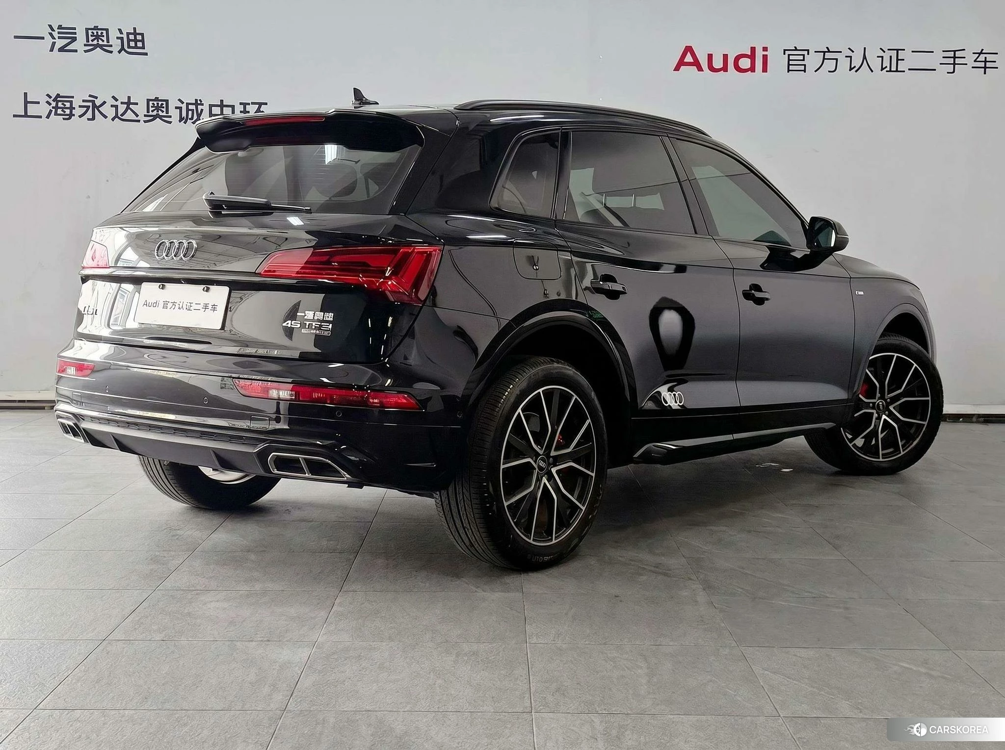Audi Q5L id 4486250 из Китая 7