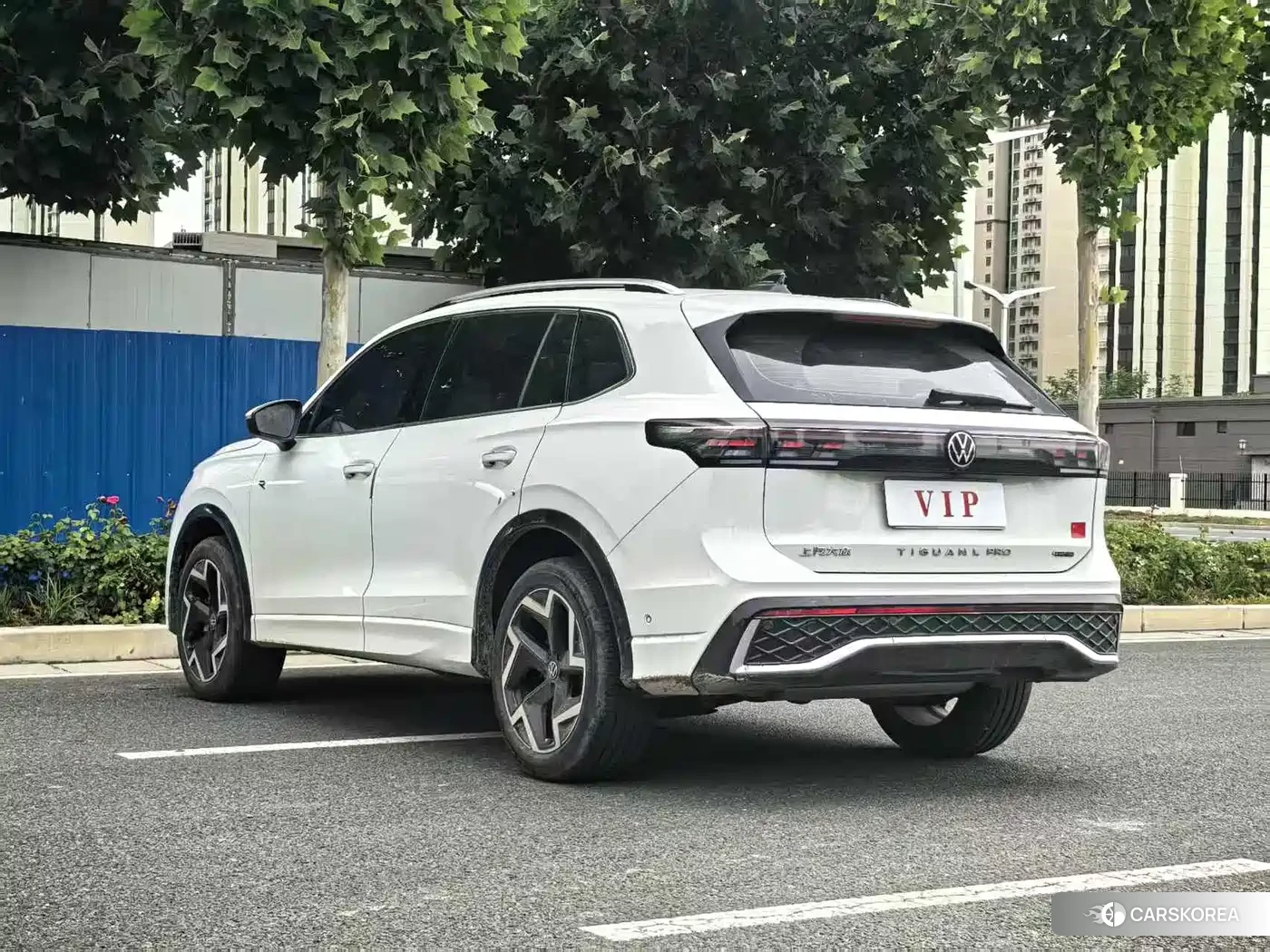 Volkswagen Tiguan L 2025 Белый из Китая, фото 2