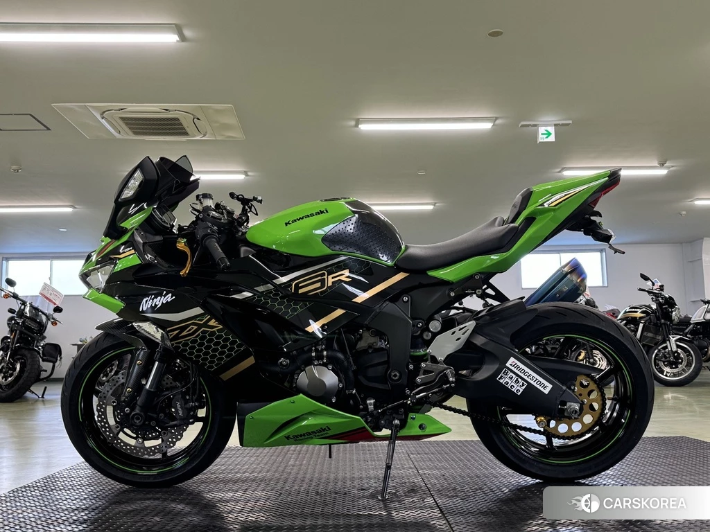 Проданный Kawasaki NINJA ZX-6R 2020 из Японии