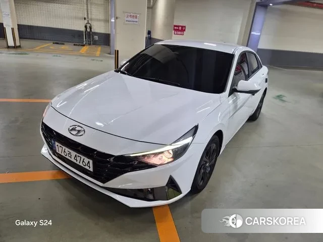 Hyundai Avante Hybrid (CN7) id 3354848 из Кореи 8