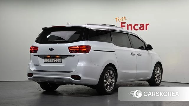 Kia The New Carnival id 4637963 из Кореи 12
