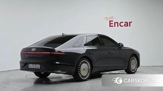 Hyundai Grandeur (GN7) id 4757720 из Кореи 12