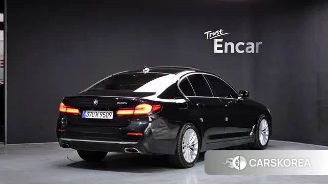 BMW 5 Series (G30) id 3727339 из Кореи 12