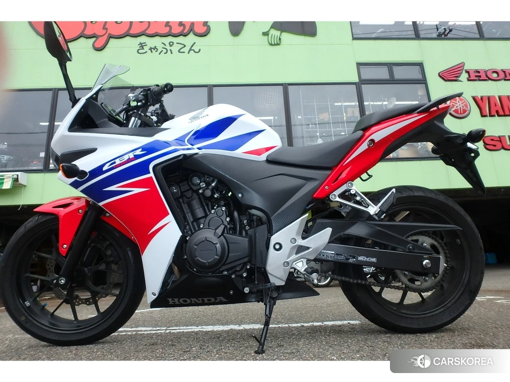 Проданный Honda CBR400R 2017 из Японии