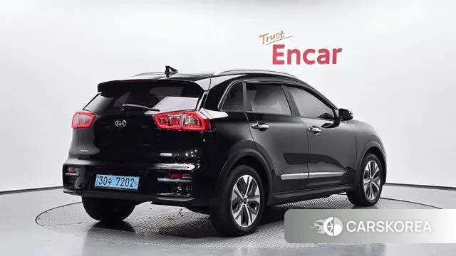 Kia Niro EV id 3313170 из Кореи 12