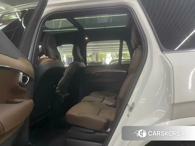 Volvo XC90 2023 Белый из Китая, фото 2