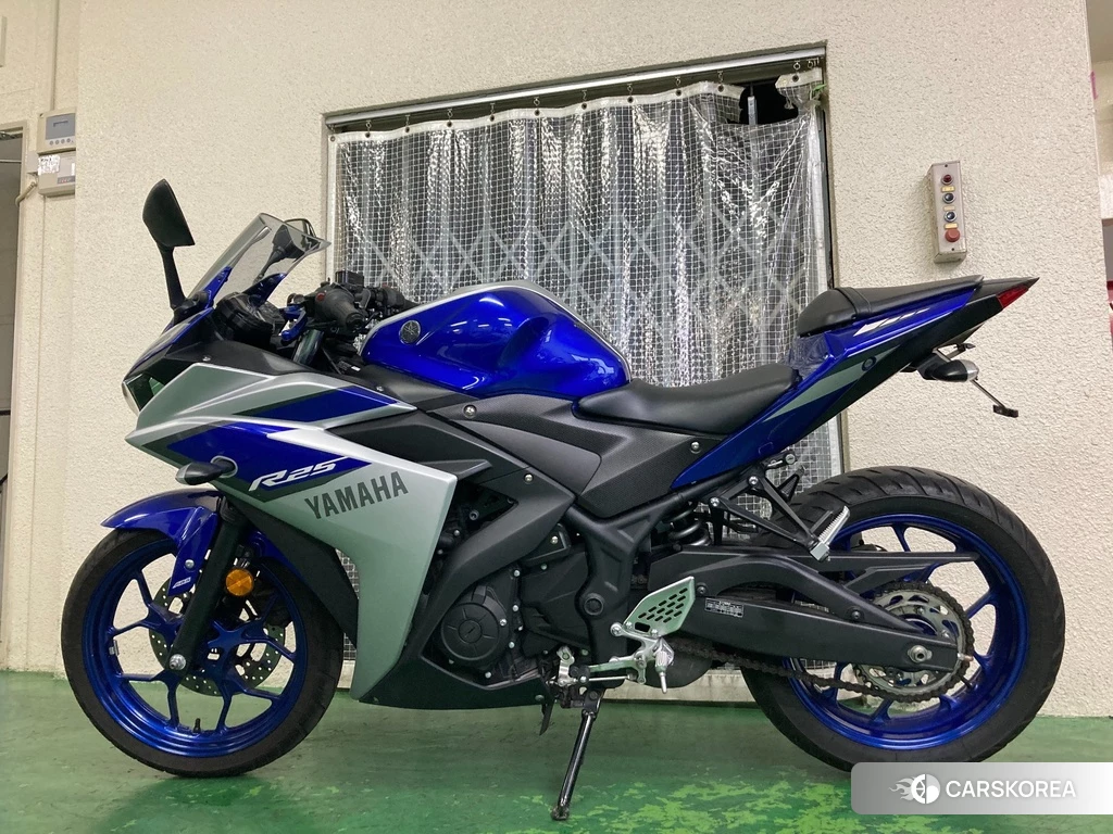 Проданный Yamaha YZF-R25 2015 из Японии, фото 2