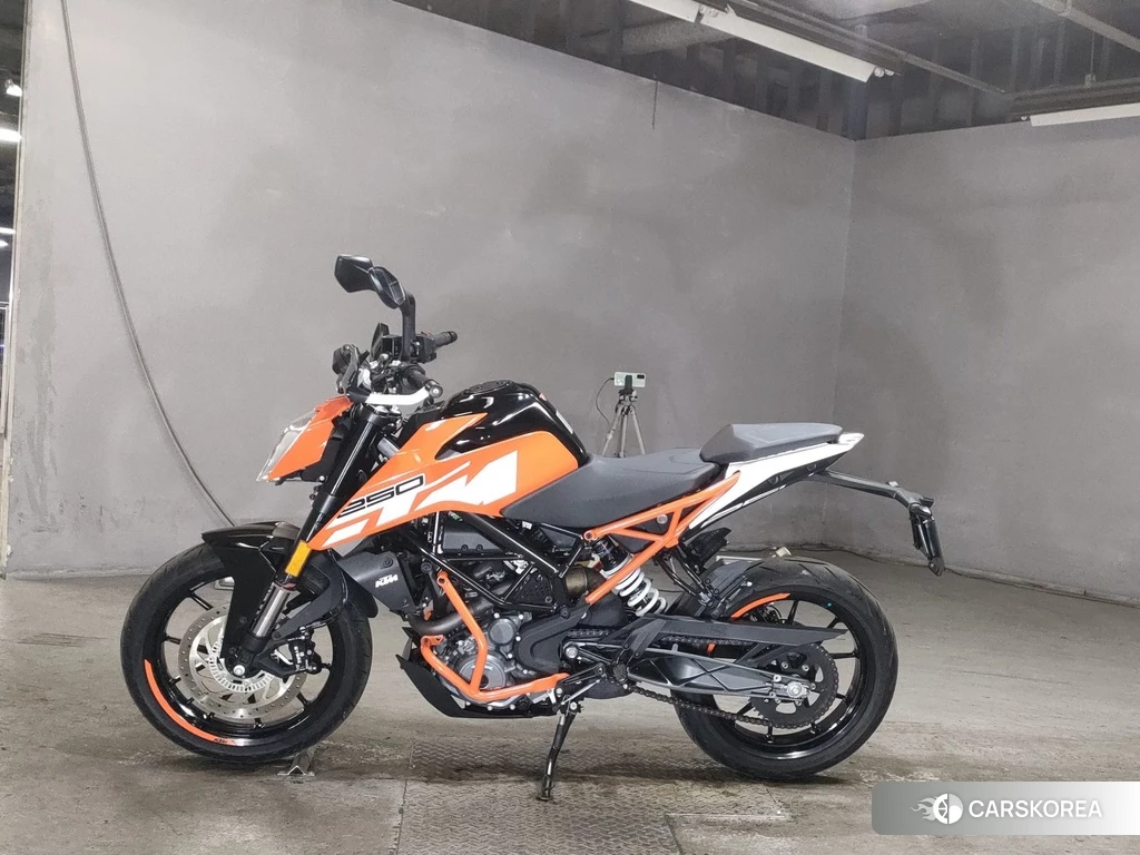Проданный KTM 250 DUKE 2019 из Японии, фото 2