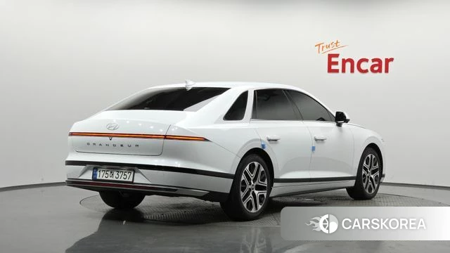 Hyundai Grandeur Hybrid (GN7) id 4315828 из Кореи 12