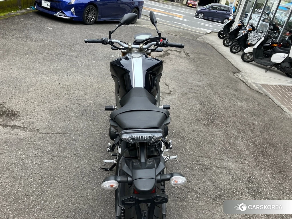 Проданный Yamaha MT-09 2014 из Японии